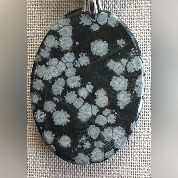 22-1/2 inch Snowflake Obsidian Gemstone bead necklace NWOT - Picture 8 of 10
